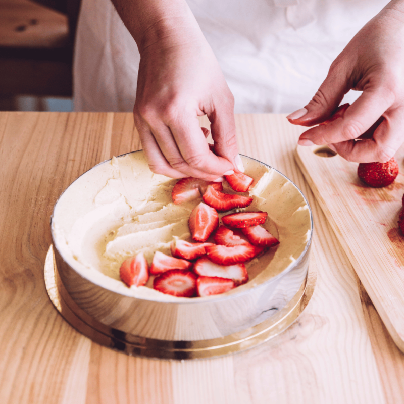 box de pâtisserie pour réaliser un fraisier